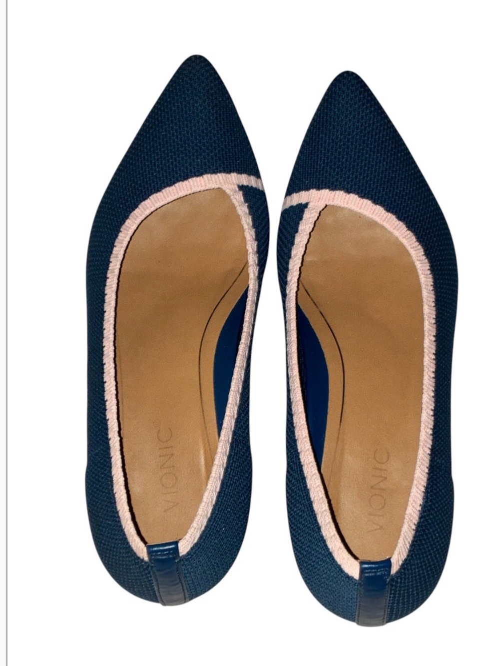 Vionic Dahlia flats in blue with pink trim, pointed toe Sz 7